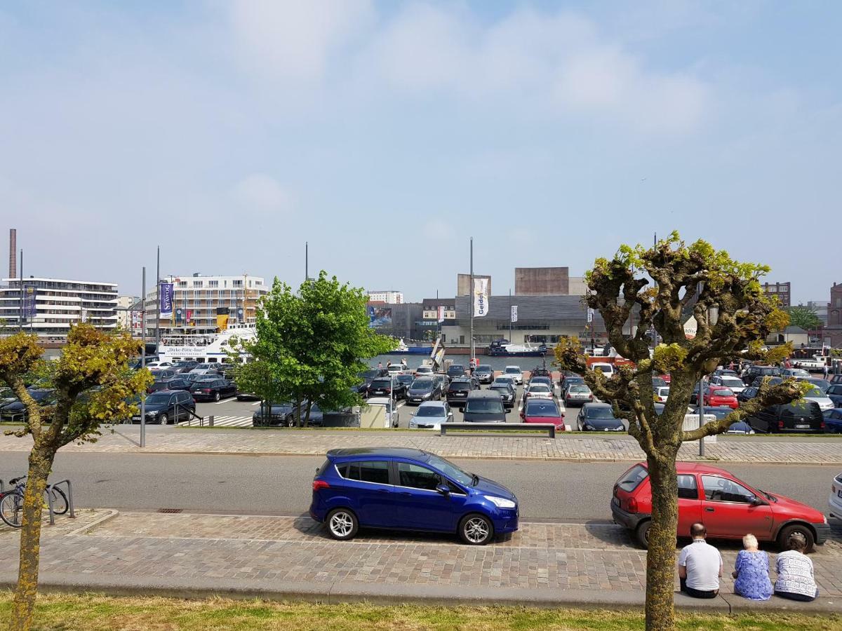 Ferienwohnung Koralle - Am Wasser Bremerhaven Exteriör bild