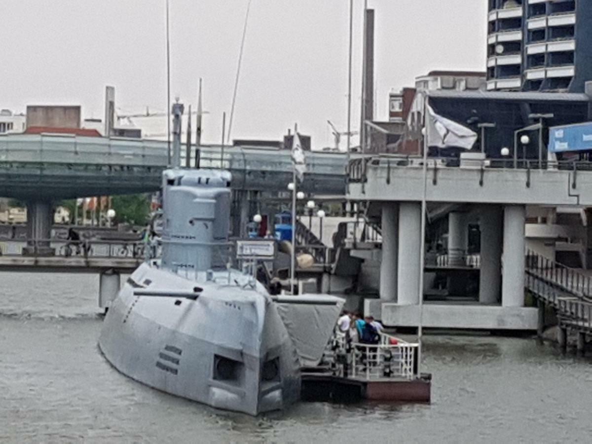 Ferienwohnung Koralle - Am Wasser Bremerhaven Exteriör bild