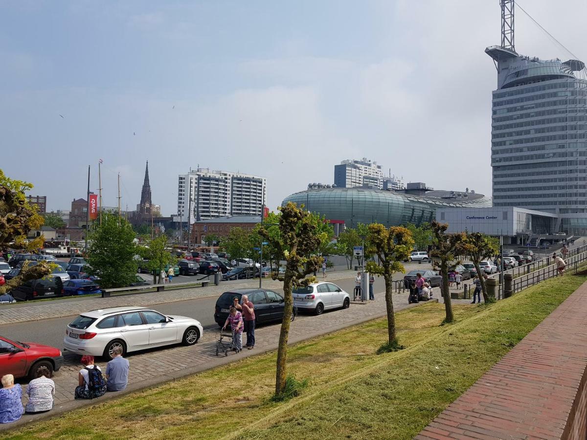 Ferienwohnung Koralle - Am Wasser Bremerhaven Exteriör bild